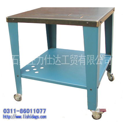 可移动工作台